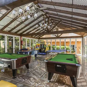 3* Apart Otel Mijas Costa Oasis By Grangefield Oasis Club